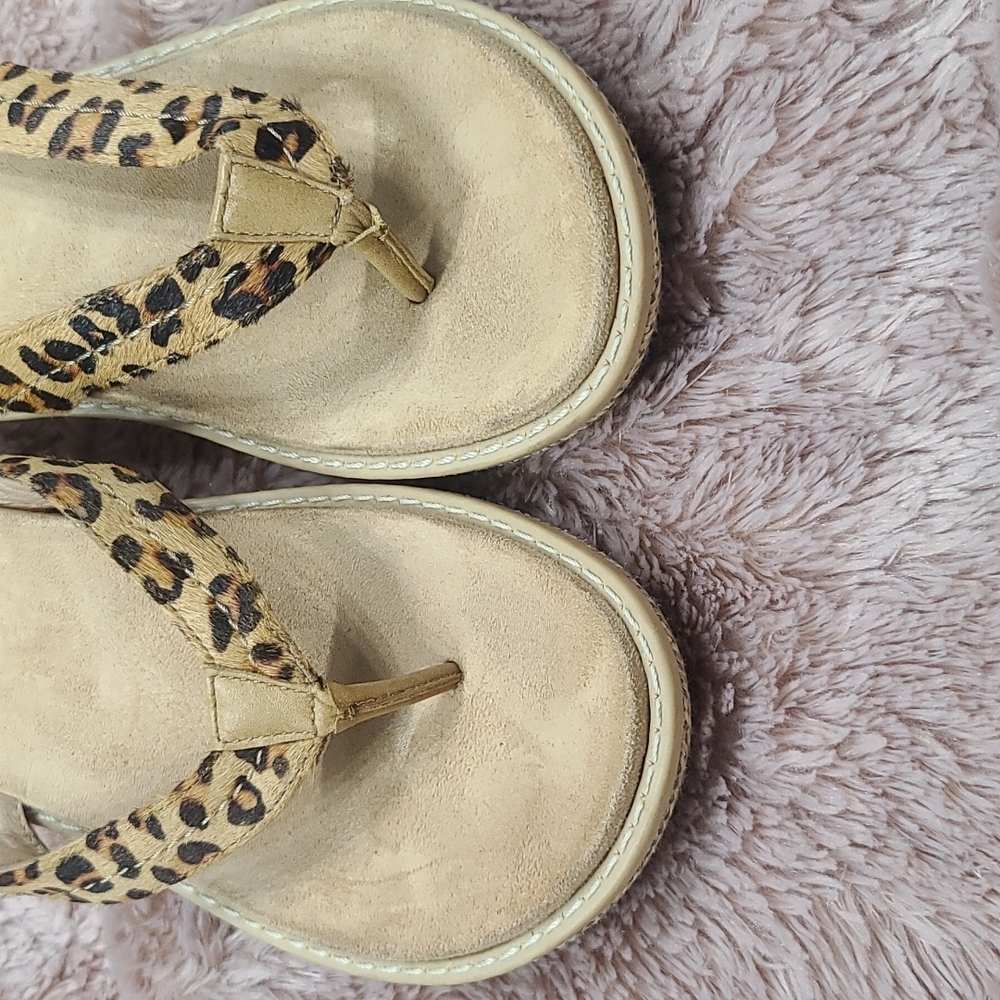 Vionic Leopard Print Platform Sandals - image 3